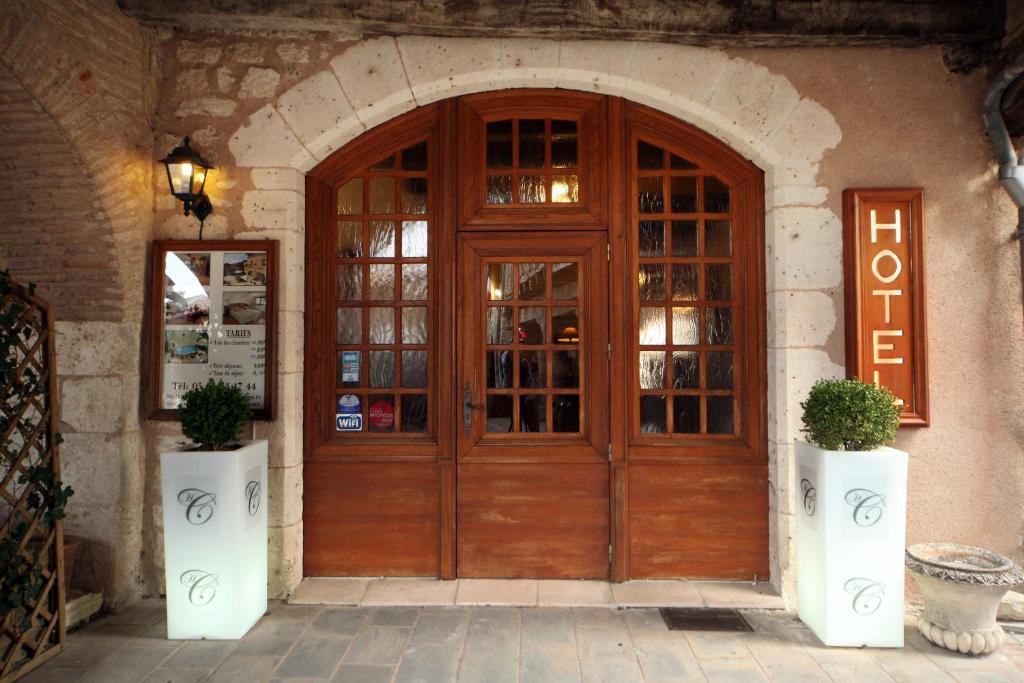 Hotel Des Consuls Castelnau-de-Montmiral Exterior photo